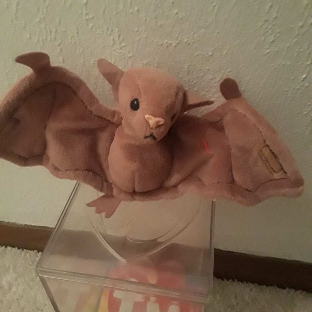Ty Beanie Baby Rare "Batty" with ERRORS